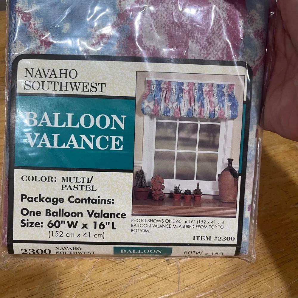 Vtg Navaho Southwest Balloon Valance 60x16 Multi Pastel Boho Western Made in USA